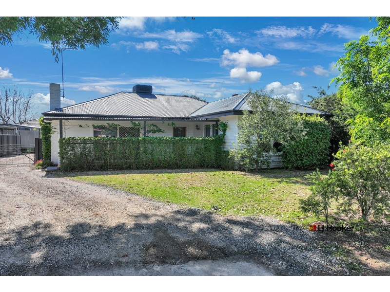 8 Francis Street, Echuca VIC 3564