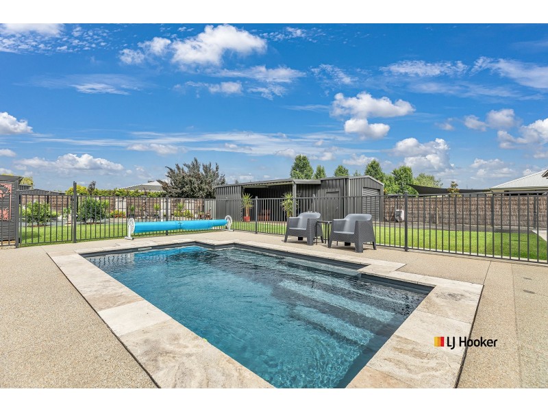 8 Yellow Gum Court, Moama NSW 2731