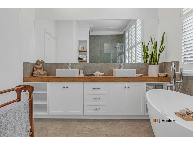 4 Bottlebrush Drive, Moama NSW 2731