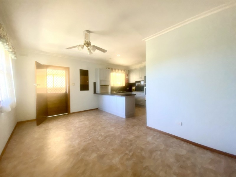 42 Echuca Road, Rochester VIC 3561