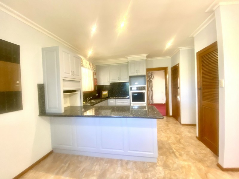 42 Echuca Road, Rochester VIC 3561