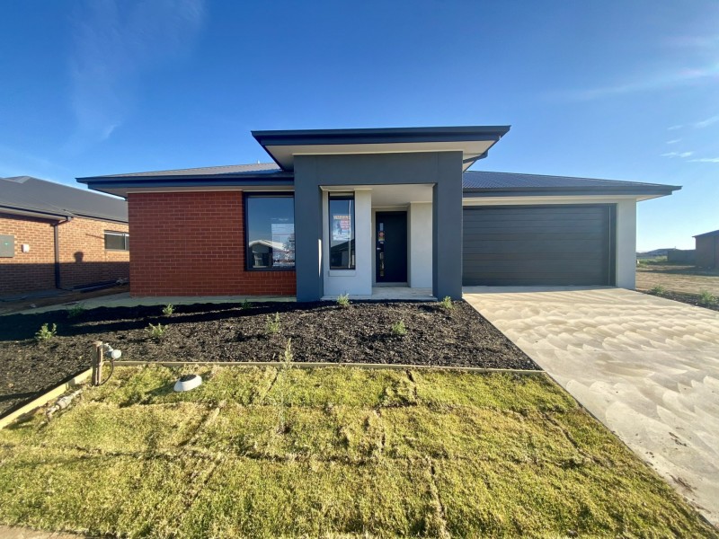 56 Yakoa Natya Ave, Yallarah Esta, Echuca VIC 3564
