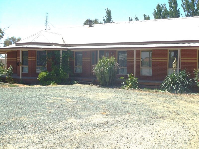9156 Murray Valley Highway, Echuca VIC 3564