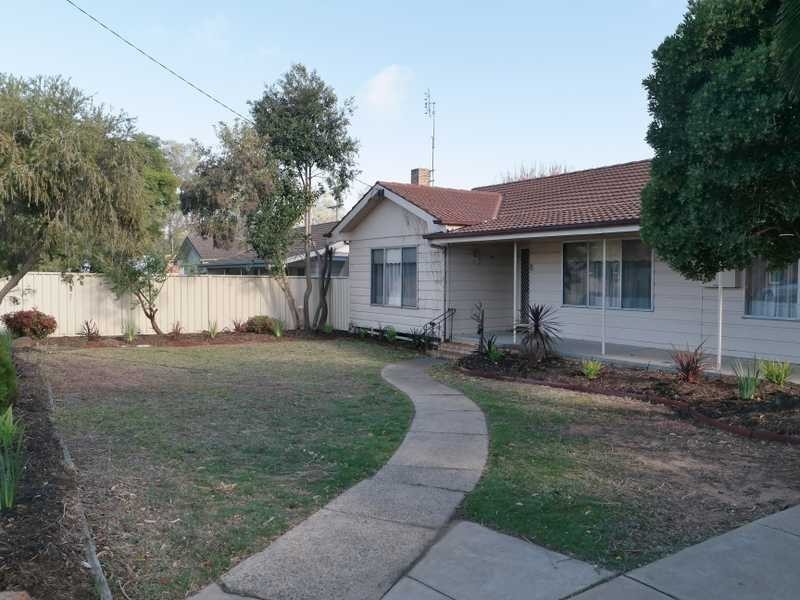 8 Warren Street, Echuca VIC 3564