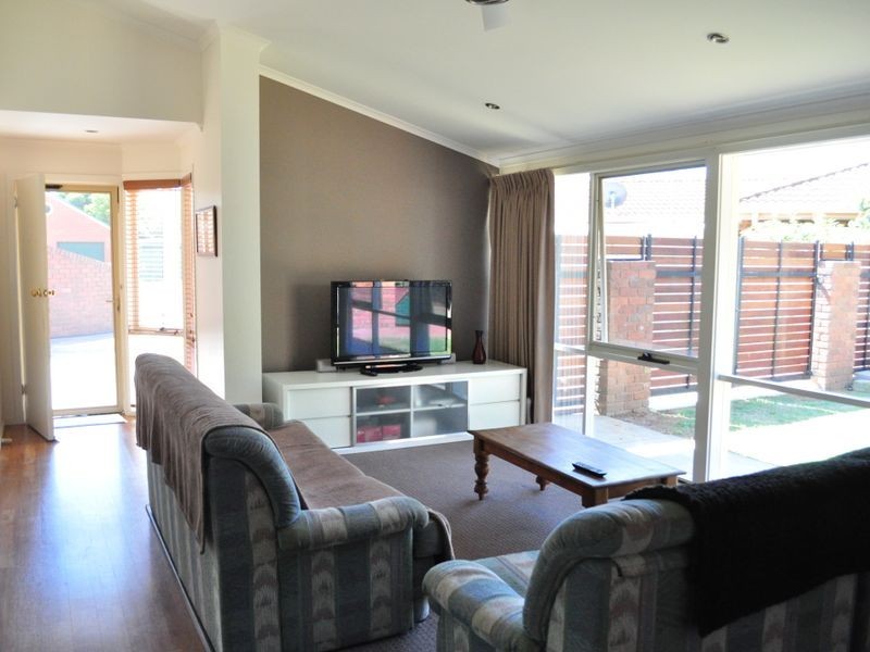 40 Adelaide Crescent, Echuca VIC 3564