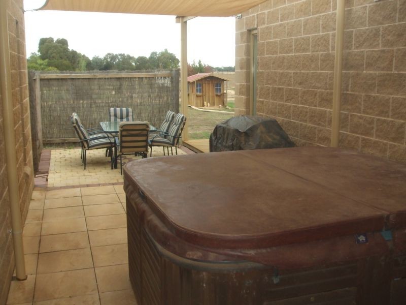 15 Brecon Court, Echuca VIC 3564