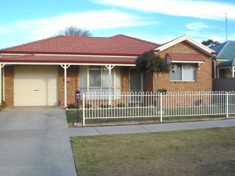 217 Service Street, Echuca VIC 3564