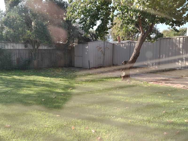 10 Regent Street, Moama NSW 2731