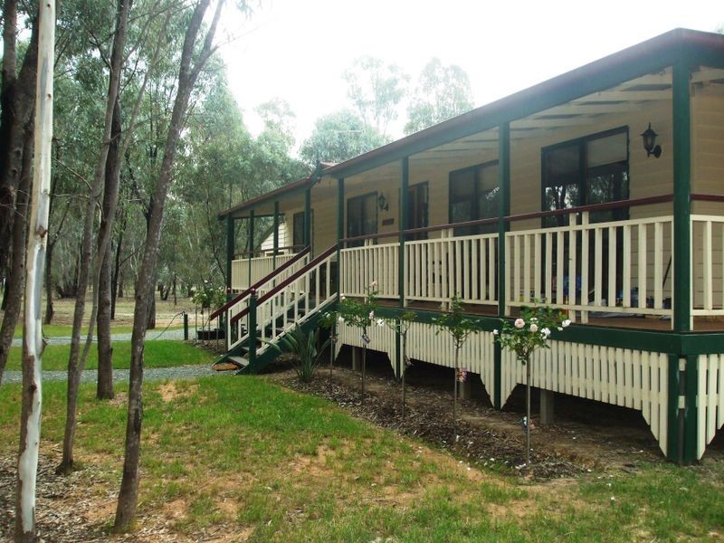 147 River Avenue, Echuca VIC 3564