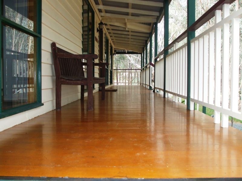 147 River Avenue, Echuca VIC 3564