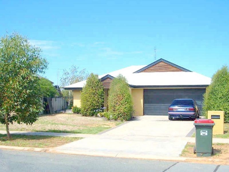 11 Shetland Drive, Moama NSW 2731