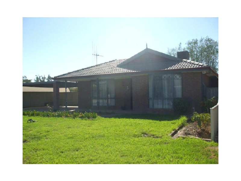5 Glencoe Boulevard, Moama NSW 2731