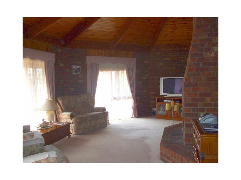 53 Elizabeth Street, Echuca VIC 3564