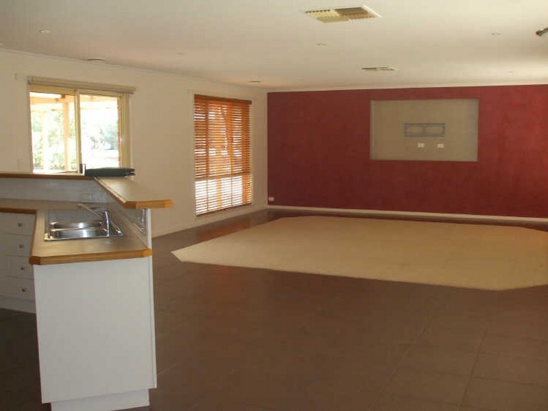 12 Kilkerrin Drive, Moama NSW 2731