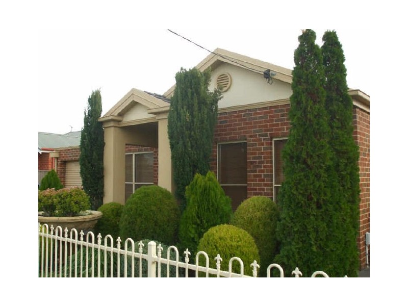 24 Maiden Street, Moama NSW 2731