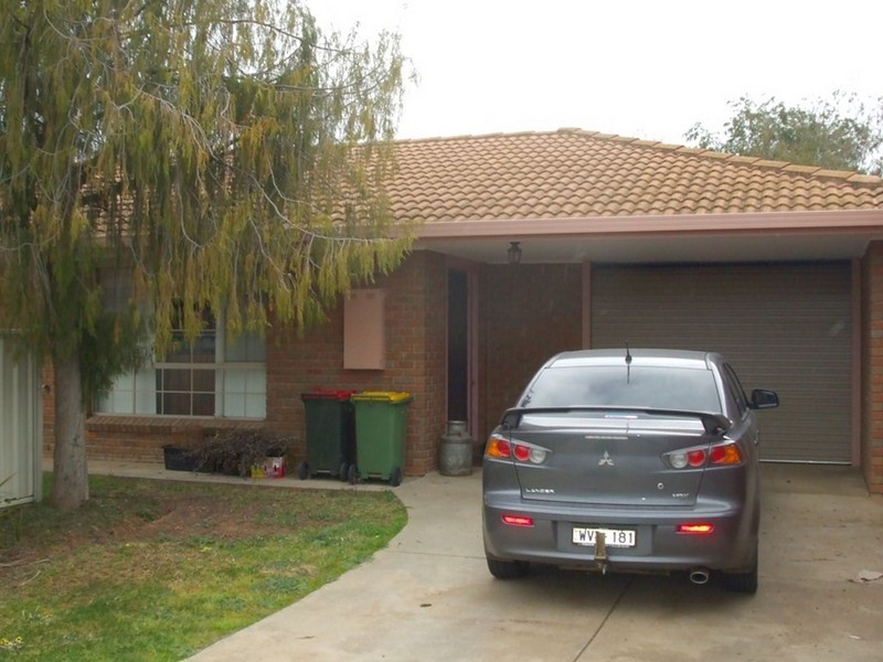 3/319 High Street, Echuca VIC 3564