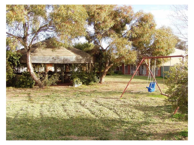 115-123 Northern Highway, Echuca VIC 3564
