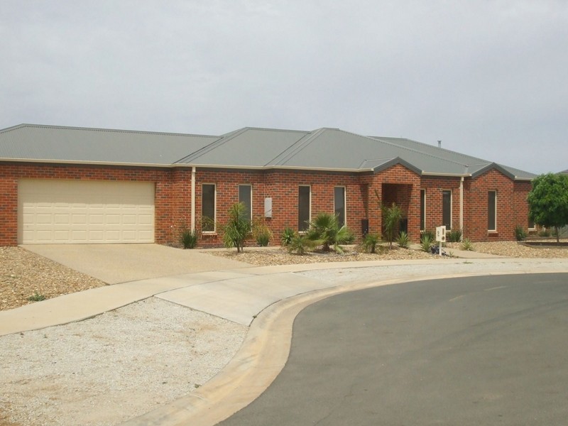 2 Westin Place, Echuca VIC 3564