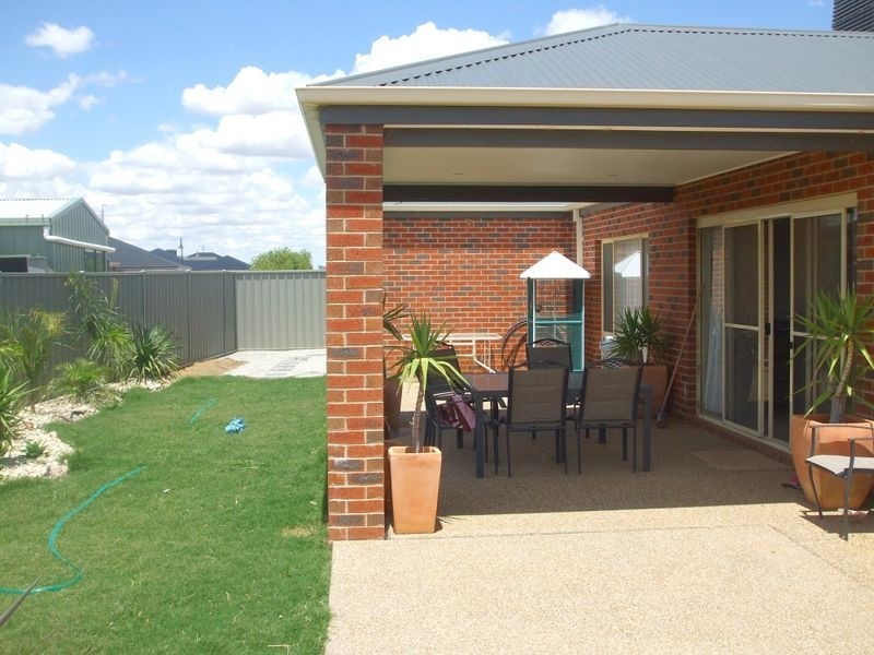 2 Westin Place, Echuca VIC 3564