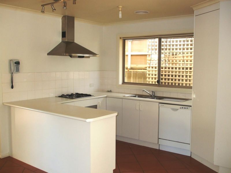 18 Alfred Avenue, Echuca VIC 3564