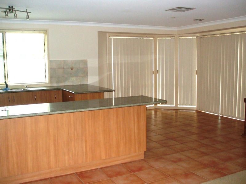 10 Woodlands Circuit, Echuca VIC 3564