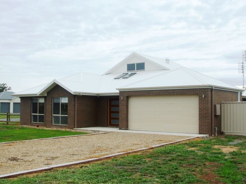 12 Winbi Lane, Moama NSW 2731