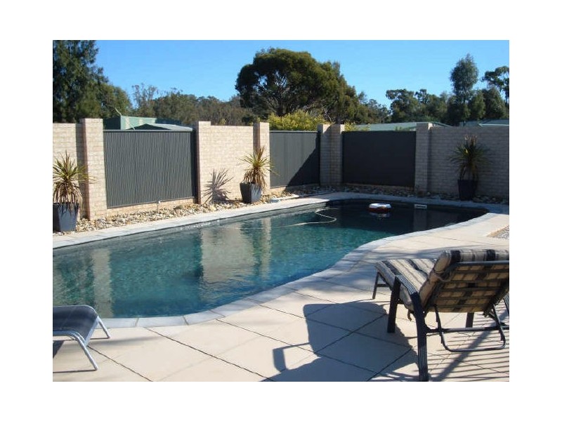 9 Silver Gums Place, Moama NSW 2731