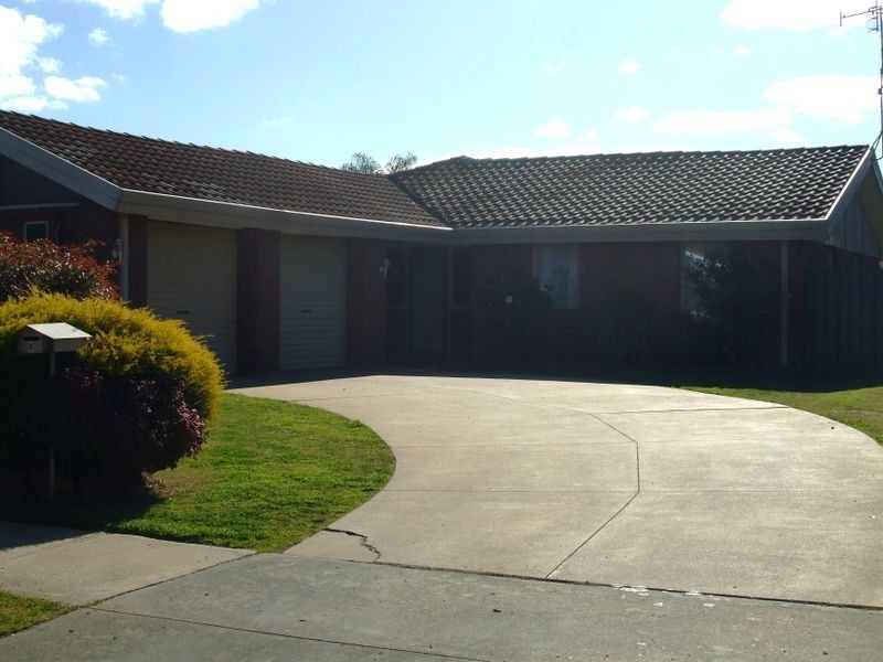8 Rutley Crescent, Echuca VIC 3564