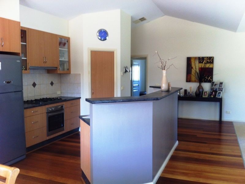 3 Victoria Place, Echuca VIC 3564