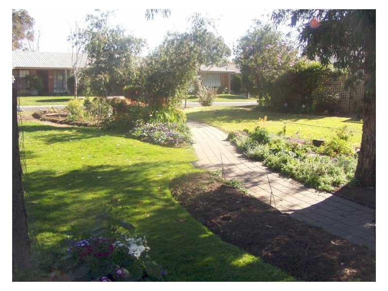 Allen Court Retirement Village/61 Regent Street, Moama NSW 2731