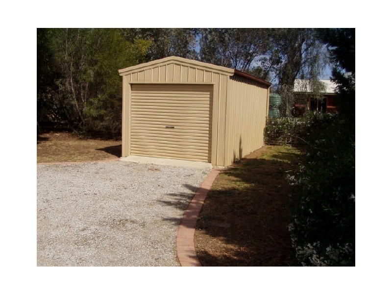 52 Schoeffel Drive, Echuca VIC 3564