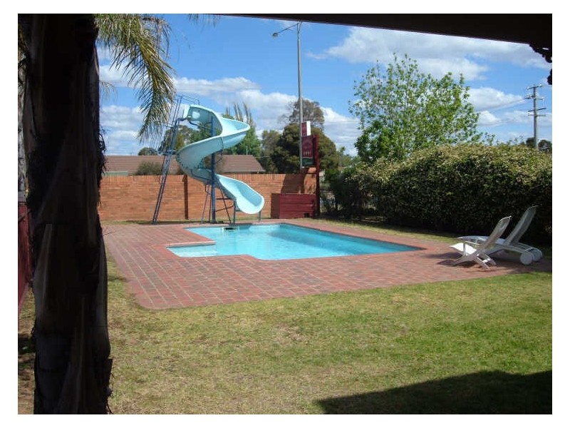 340 Ogilvie Avenue, Echuca VIC 3564