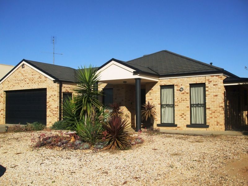 10 Kingfisher Drive, Moama NSW 2731