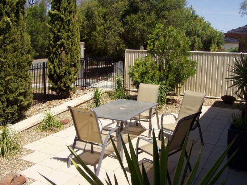 85 Campaspe Esplanade, Echuca VIC 3564