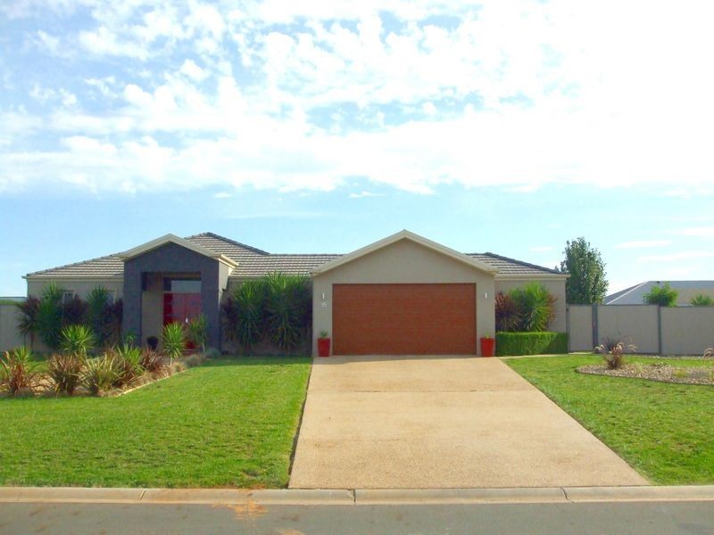 15 Cabernet Drive, Moama NSW 2731