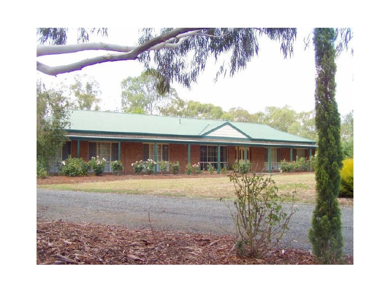20 Pambula Court, Echuca VIC 3564