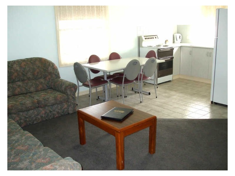 Unit 7 Murray River Resort, Moama NSW 2731