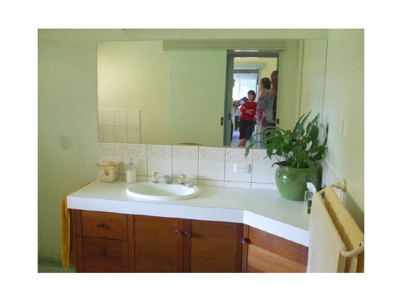 RMB 6630 Holman Lane, Bamawm VIC 3561
