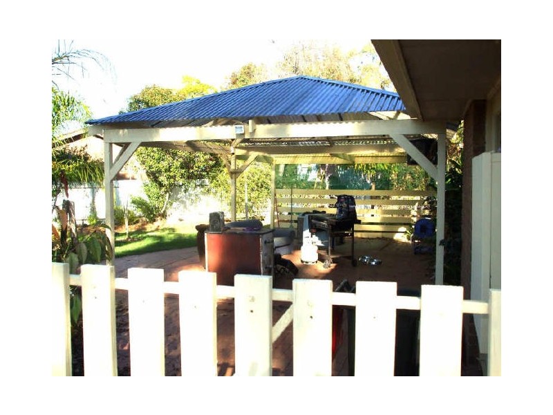 6 Pollard Place, Moama NSW 2731