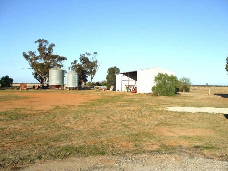 454 Centre Road, Moama NSW 2731