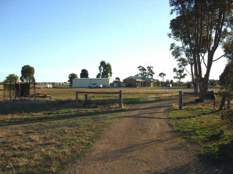 454 Centre Road, Moama NSW 2731