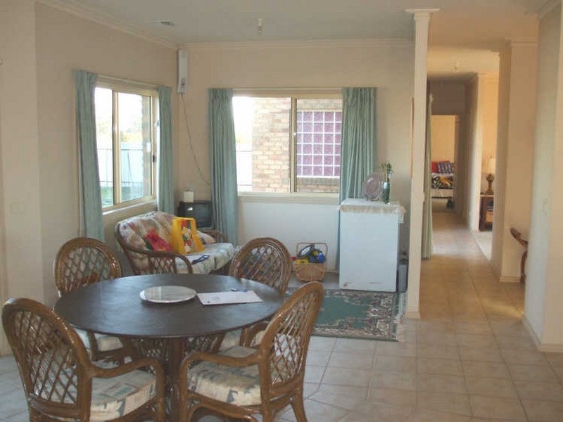 454 Centre Road, Moama NSW 2731