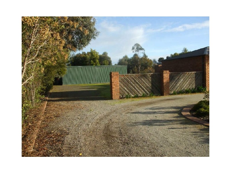 2 Charters Drive, Moama NSW 2731
