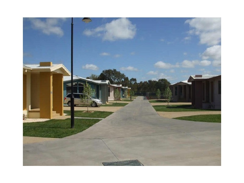 2 Perricoota Road, Moama NSW 2731