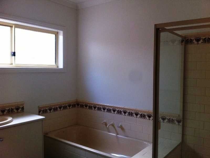 2/63 Landsbourgh Street, Echuca VIC 3564