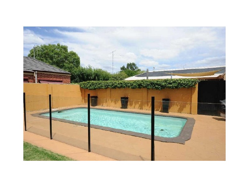 62 Hopwood Street, Echuca VIC 3564
