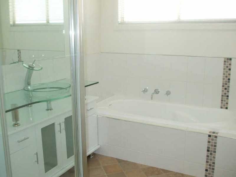 14 Hopetoun Street, Rochester VIC 3561