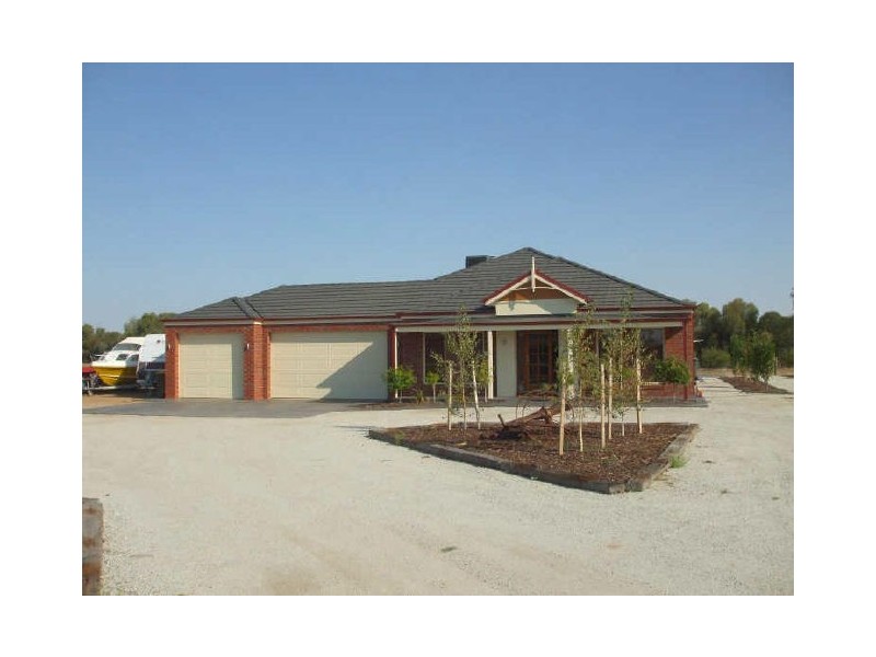 7 Silvergum Place, Moama NSW 2731