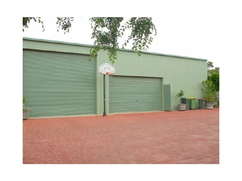 33 Mitchell Street, Echuca VIC 3564