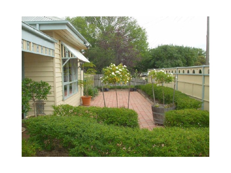 33 Mitchell Street, Echuca VIC 3564